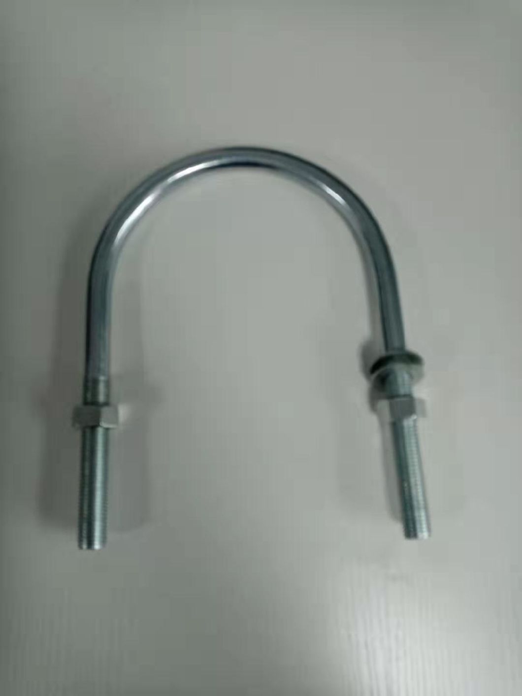 Stainless Steel Hoop U Type Pipe Clamp e nang le Zinc-Plated